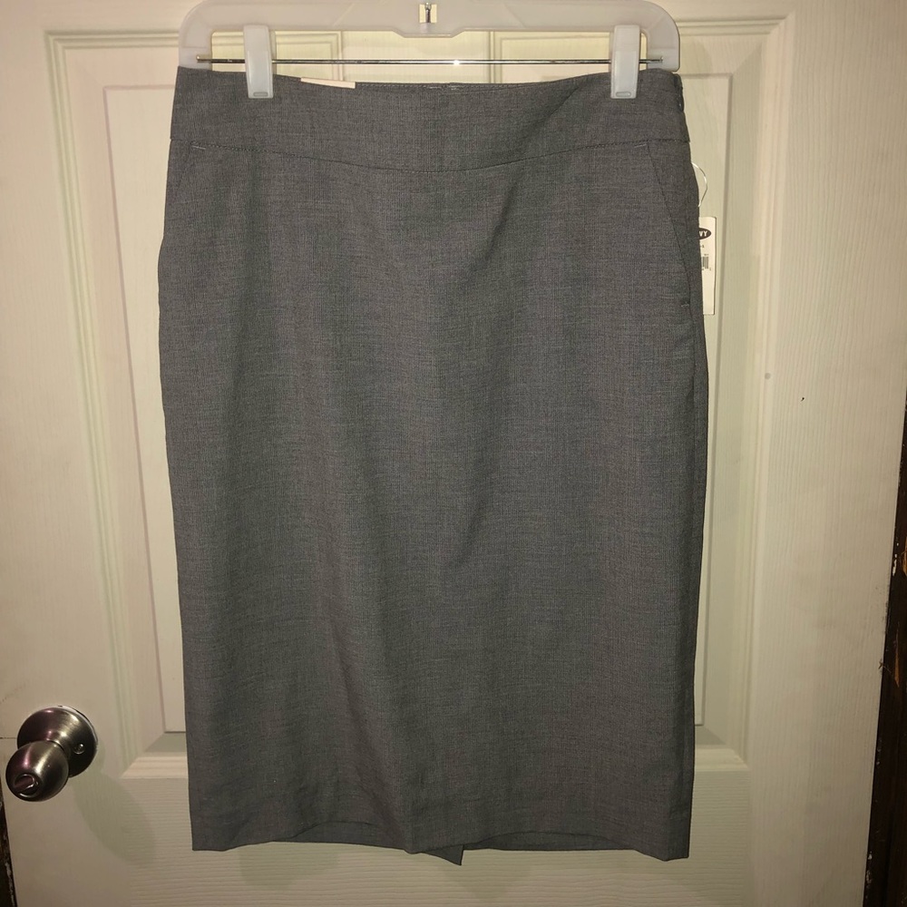 NWT Old Navy Low Waist Pencil Skirt